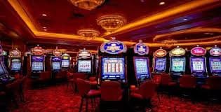 Kolam permainan slot online dengan kategori klasik dan modern